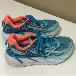 Hoka Clifton 3